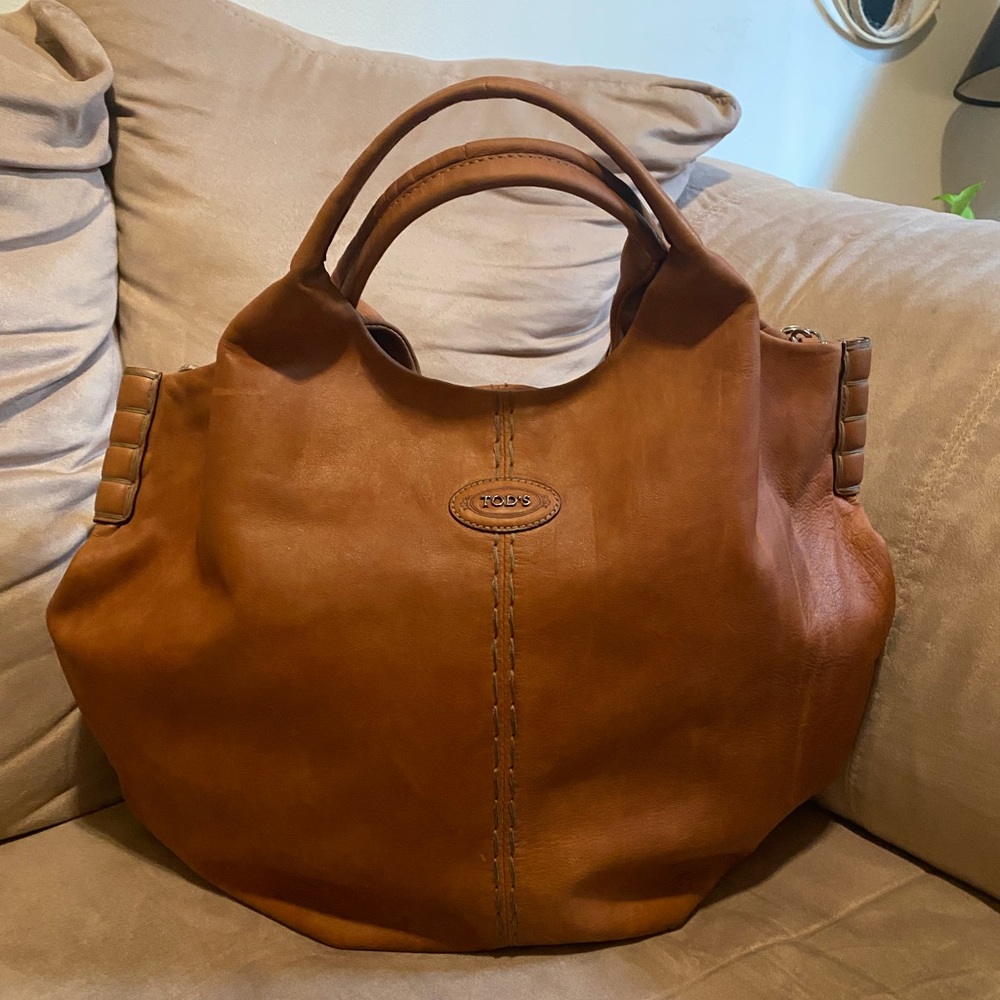 Tod’s  Large Leather Hobo Bag, Crossbody Strap included (large)